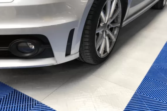 Diamondtrax und Ribtrax Bodenplatten Smoothtrax VS Ribtrax