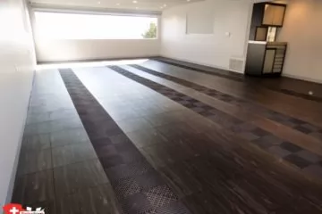 Garage mit Vinyltrax und Ribtrax Garage mit Vinyltrax und Ribtrax