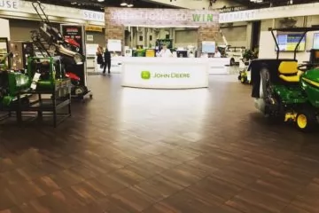 Parkettimitat als Clip-On Fliesen Parkettimitat als Clip-On Fliesen