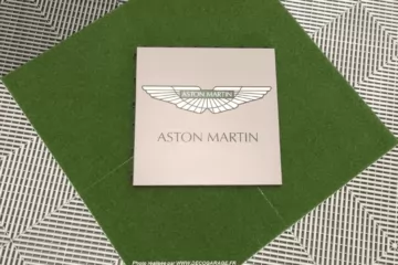 logo-aston-martin-boden-garage-swisstrax logo-aston-martin-boden-garage-swisstrax